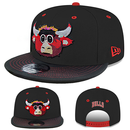 NBAグッズ　Chicago Bulls ヘルメット　3個セット Chicago Bulls New Era Benny Popcorn 920 Adjustable Hat – Official