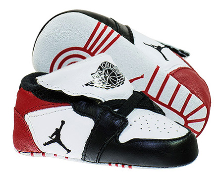 nike first court tradition crib shoes